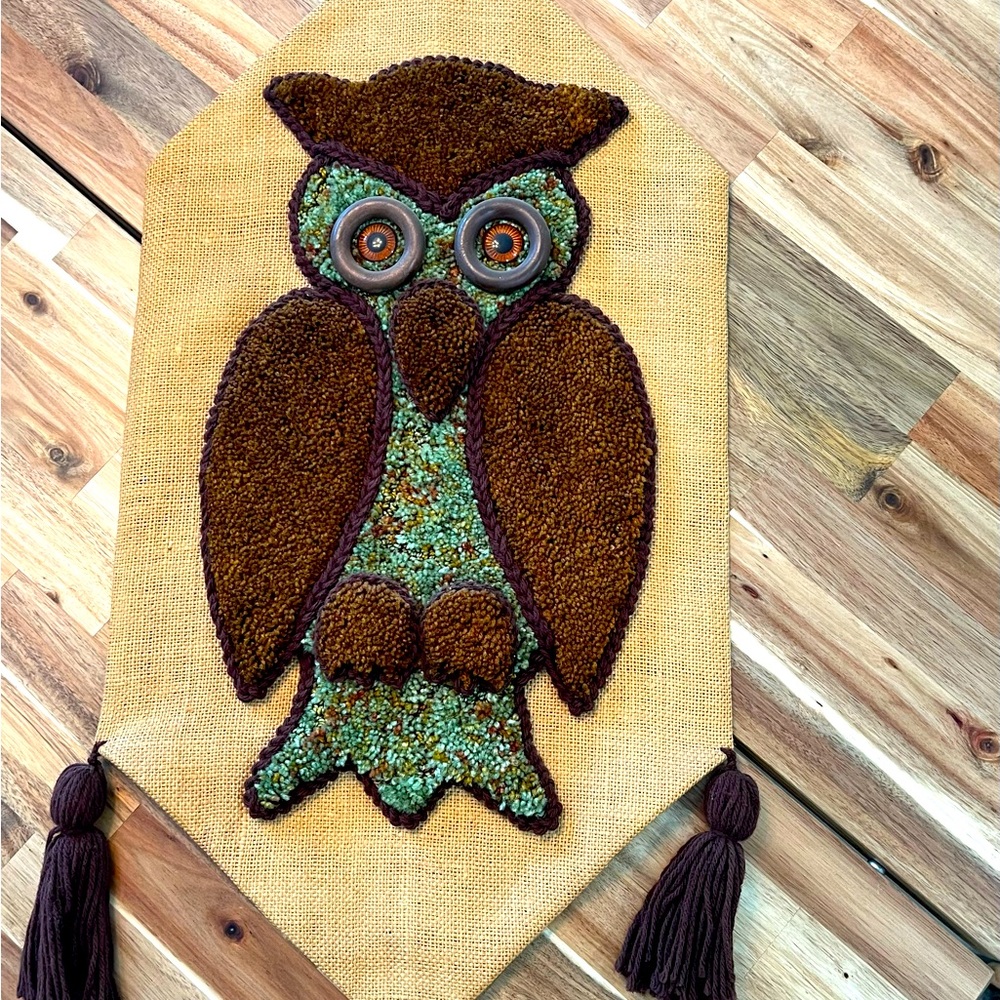 Large Burlap 1970s Vintage Owl MCM Latch Hook Rug Carpet Style Decor Boho